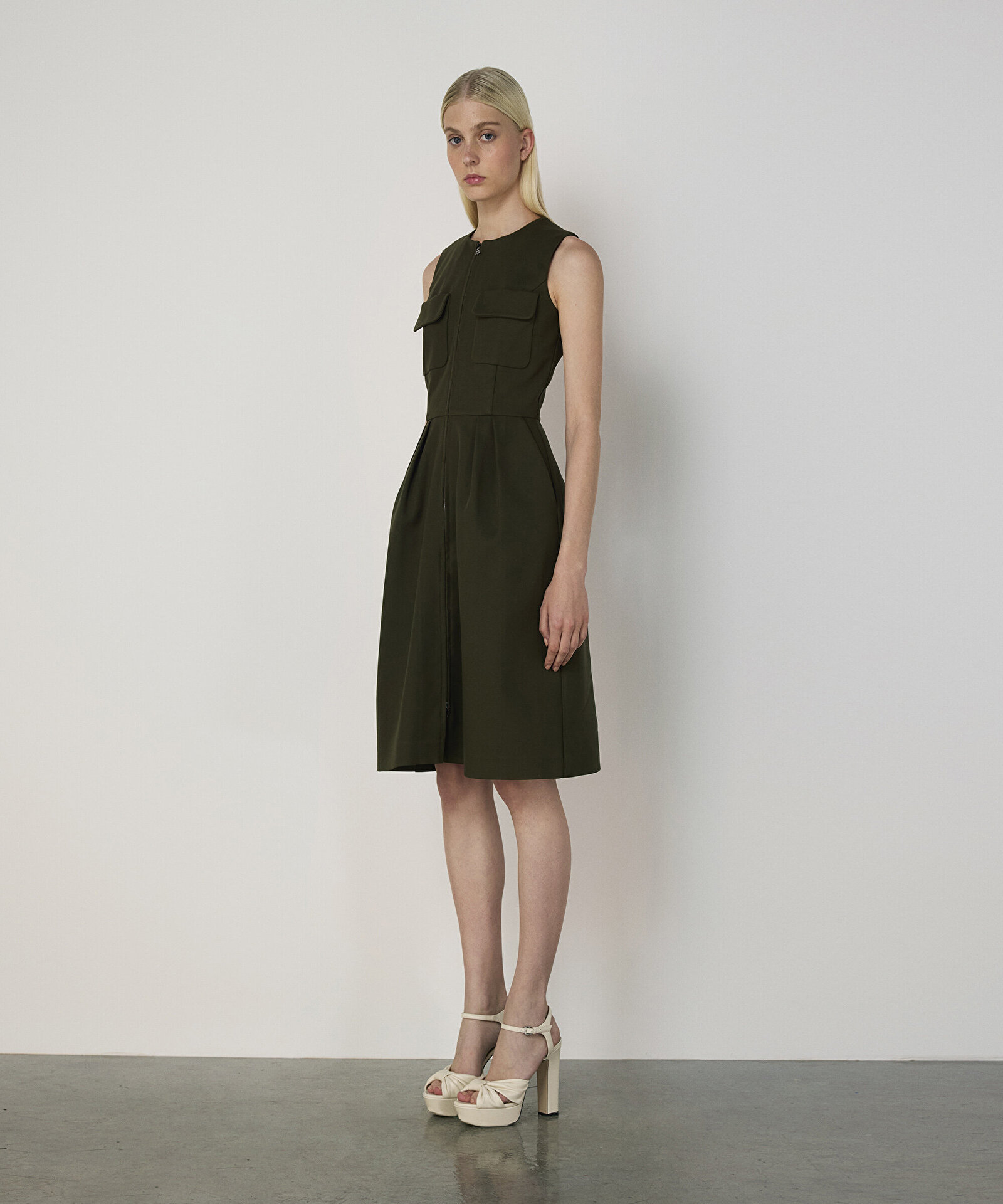 ÇİFT CEPLİ ELBİSE — photo 4