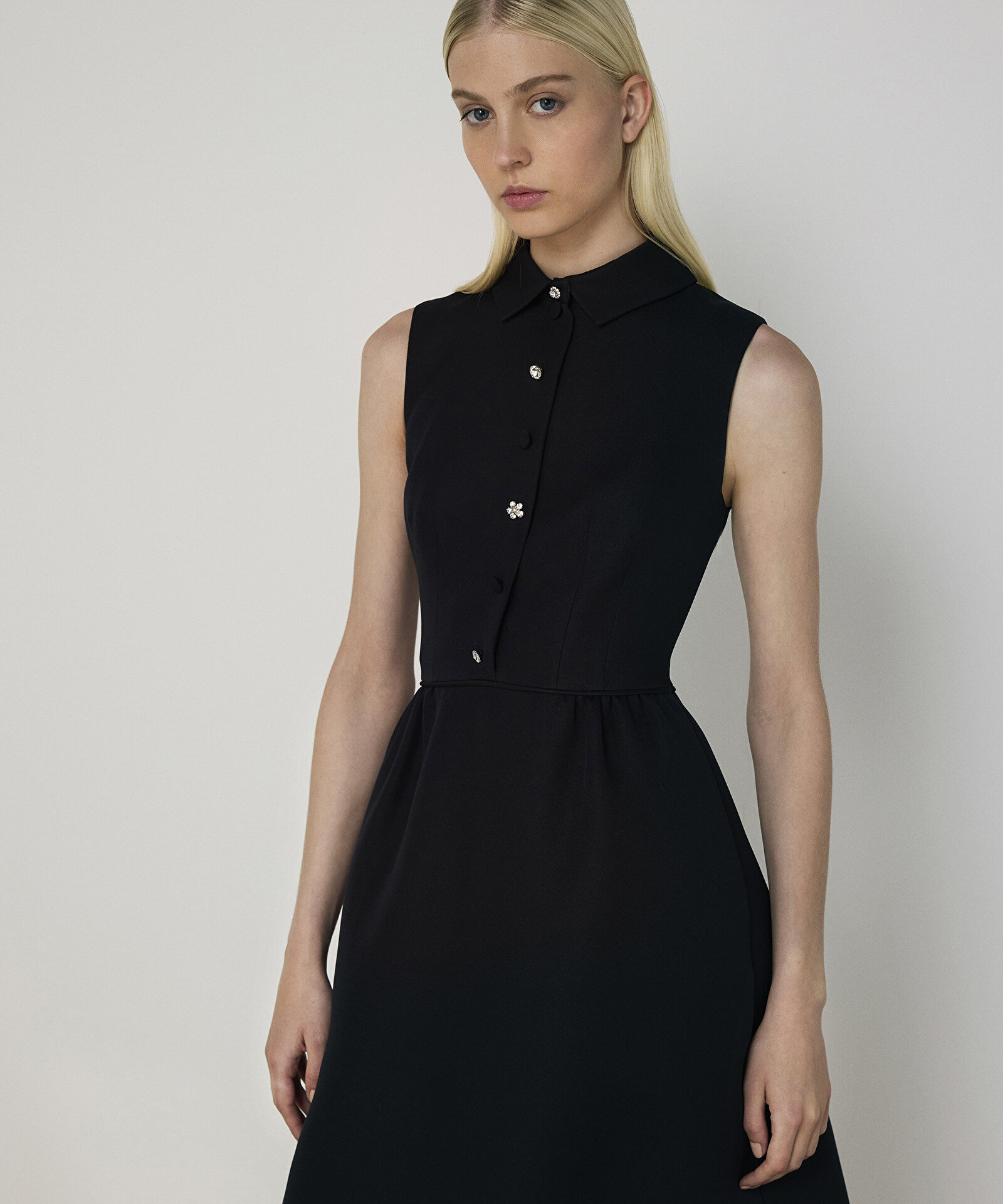 KARMA DÜĞMELİ KREP ELBİSE — photo 4