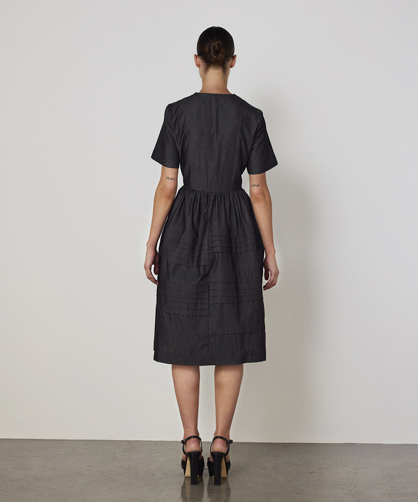 NERVÜRLÜ POPLİN ELBİSE — photo 3