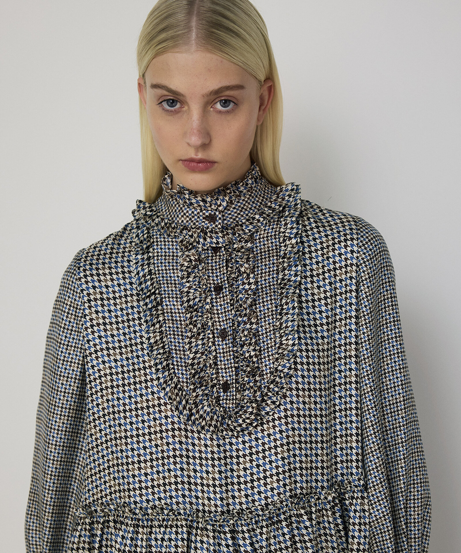 KAZAYAĞI DESEN İPEK ELBİSE — photo 4