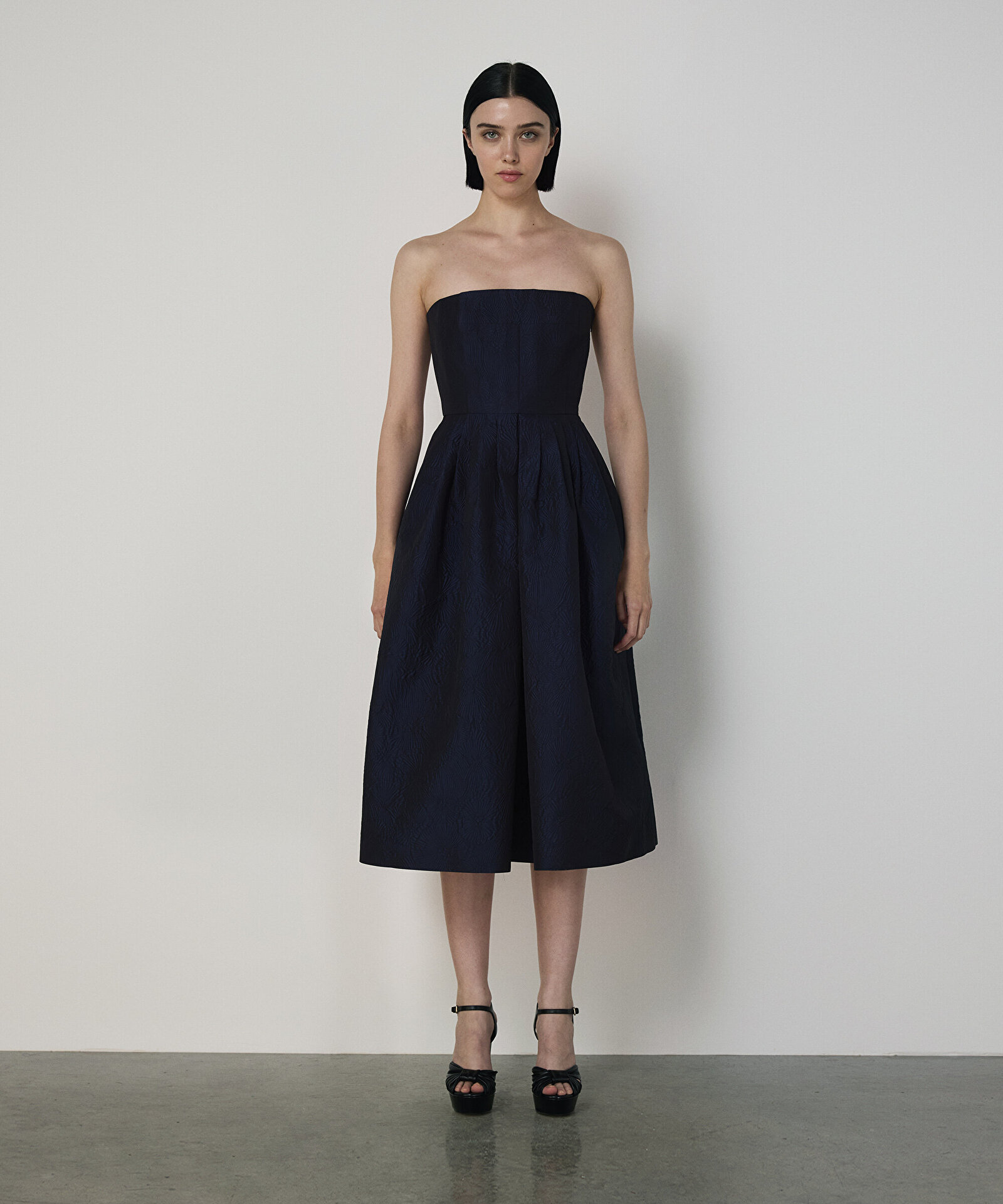 BROKAR STRAPLEZ ELBİSE — photo 3