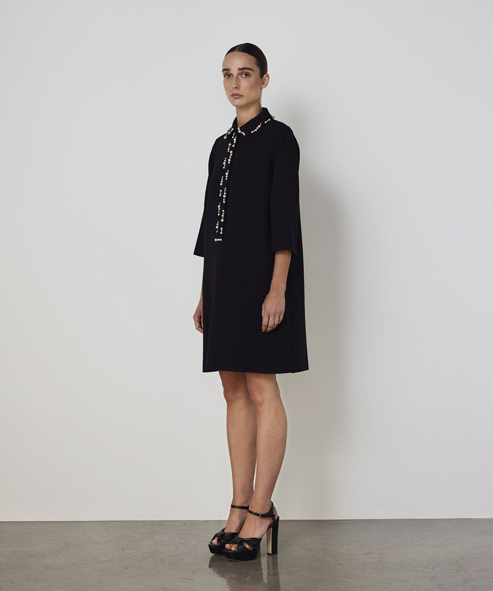 İŞLEMELİ YÜN ELBİSE — photo 3