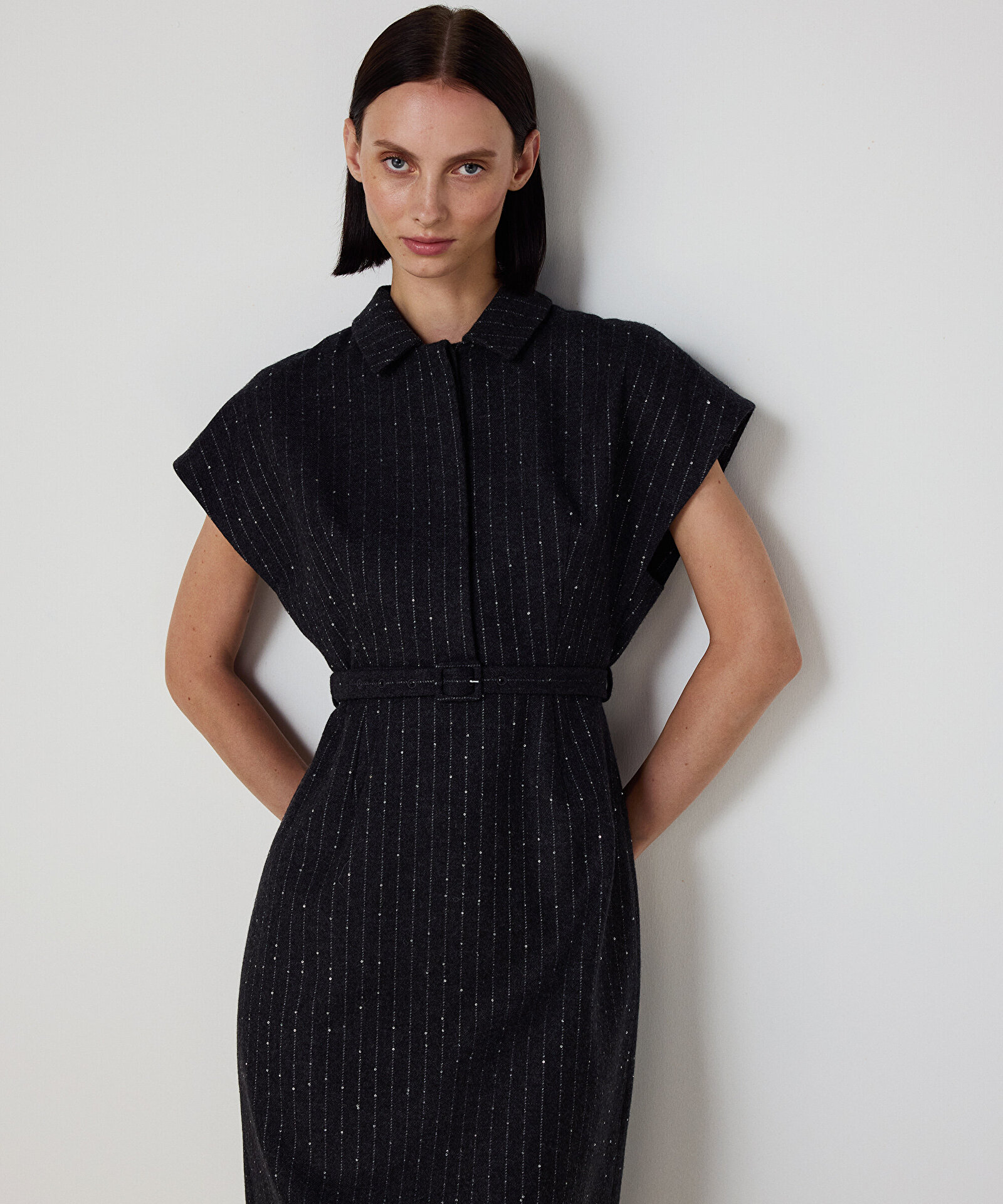 KEMERLİ FLANEL ELBİSE