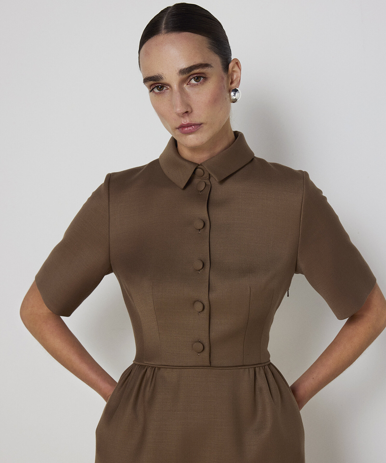 GÖMLEK YAKA YÜNLÜ ELBİSE