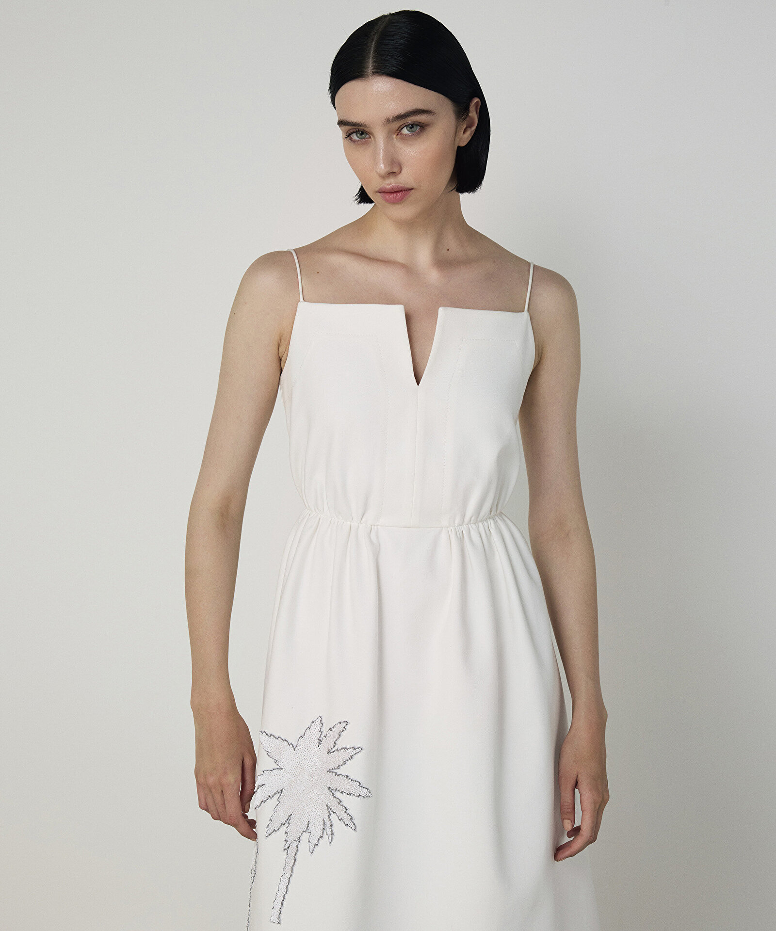 PALMİYE İŞLEMELİ ELBİSE