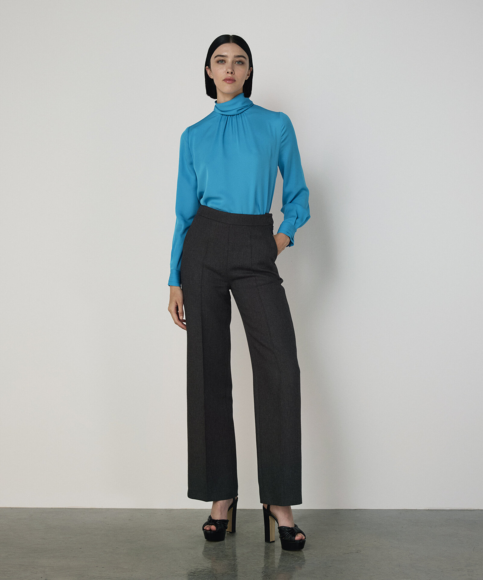 WIDE LEG FİT CEPLİ PANTOLON — photo 2