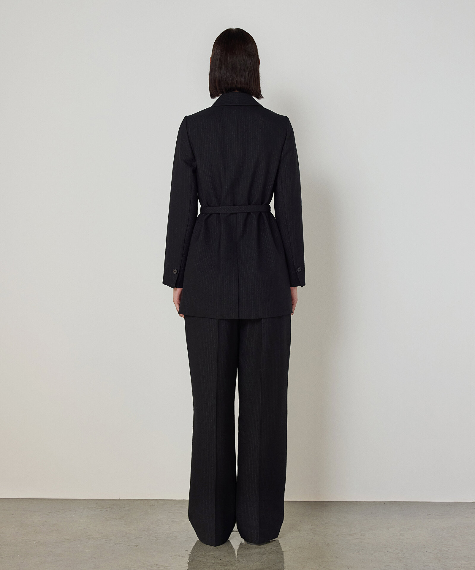 KEMERLİ KRUVAZE BLAZER — photo 3