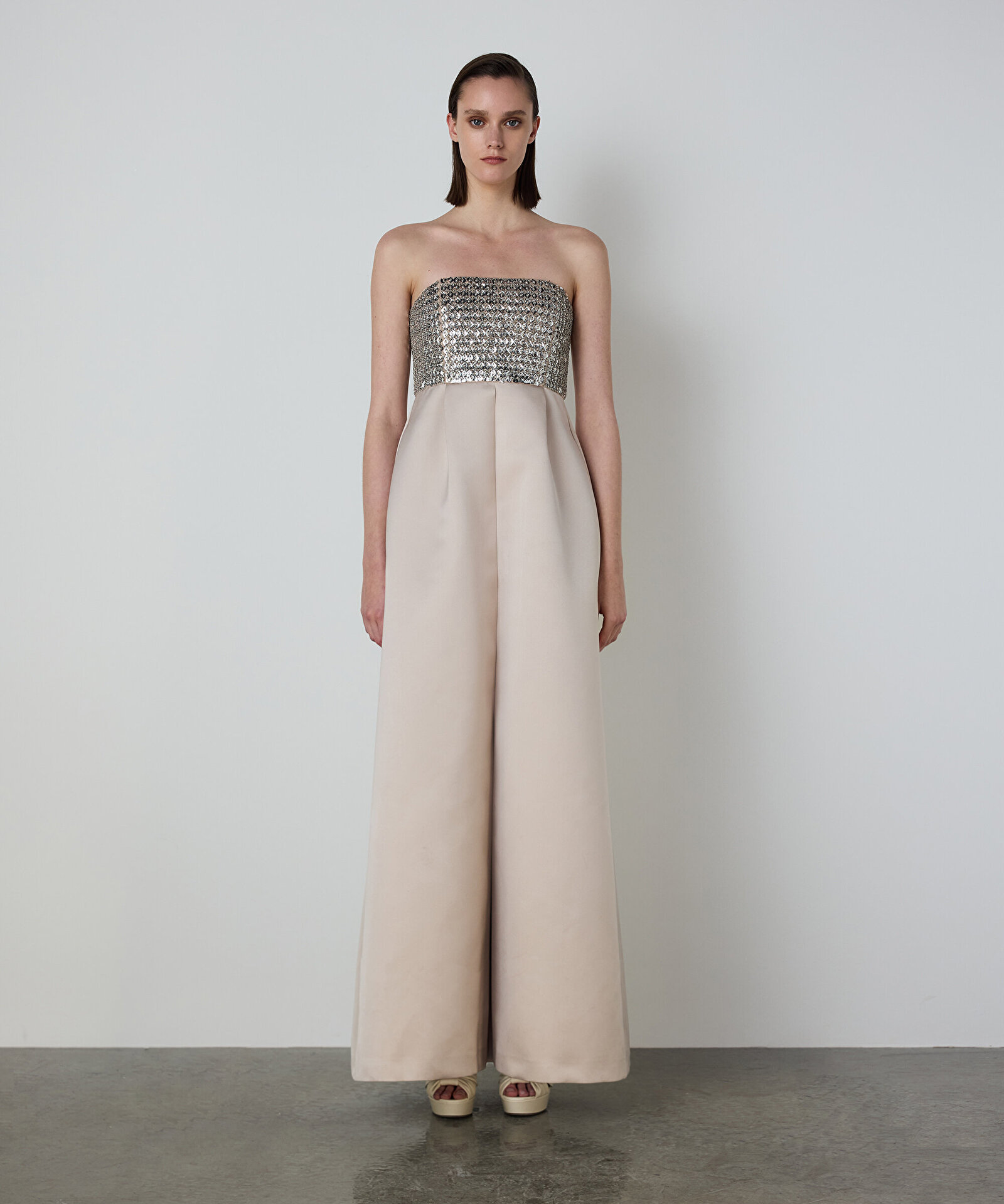 PAYETLİ PİLİKAŞELİ ELBİSE — photo 2