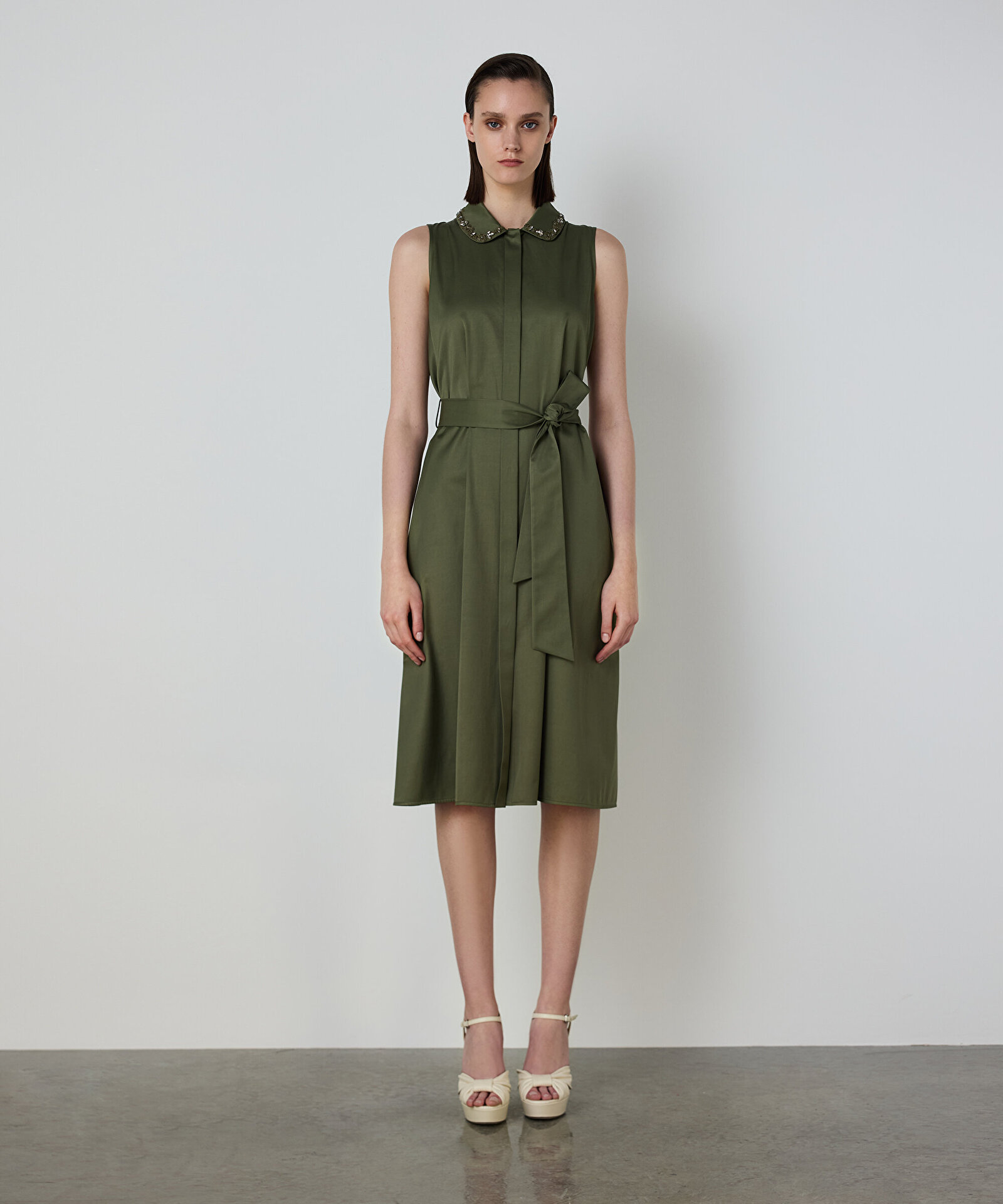 ÇİÇEK İŞLEMELİ GÖMLEK ELBİSE — photo 2