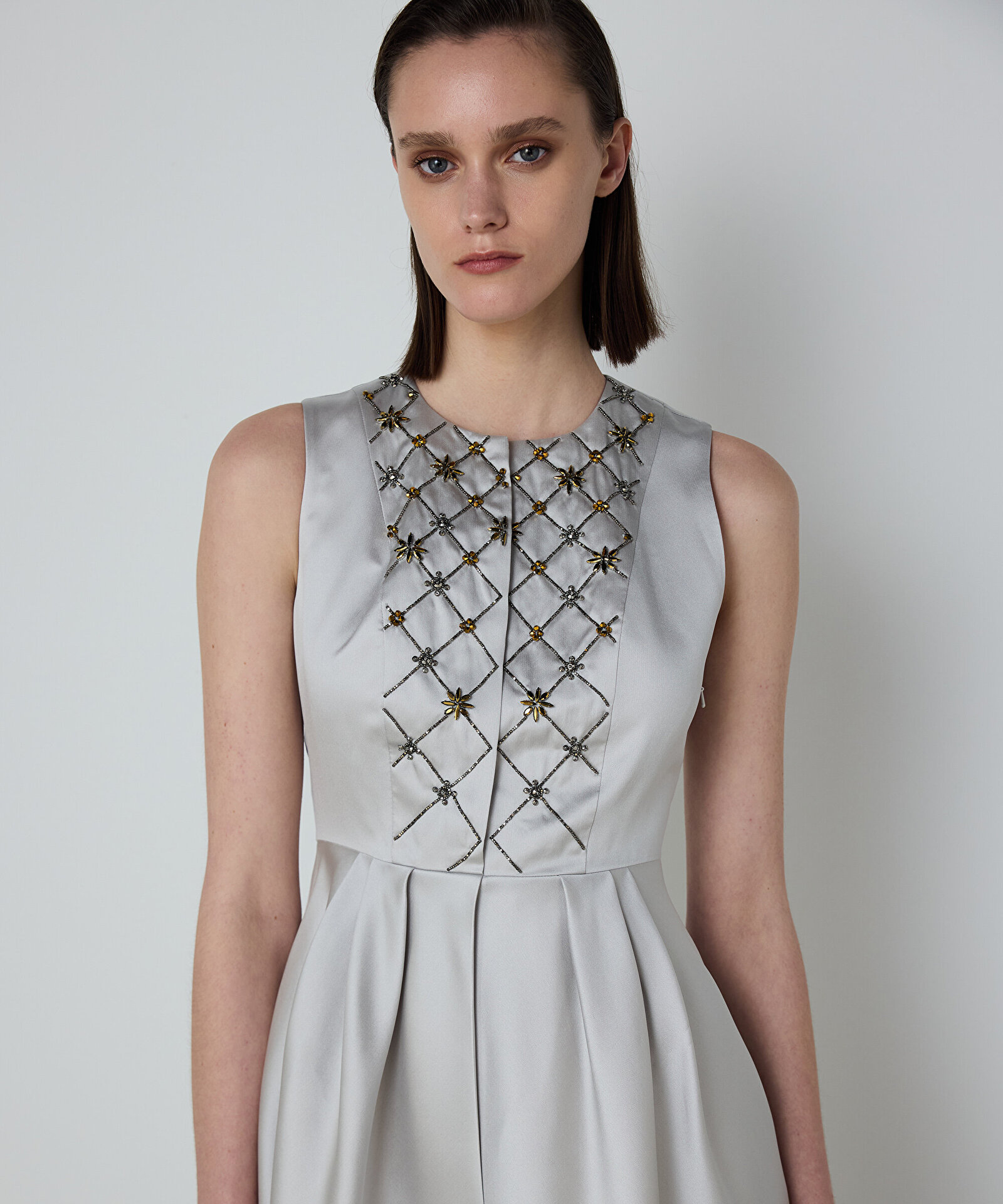 İŞLEMELİ MİKADO ELBİSE — photo 2