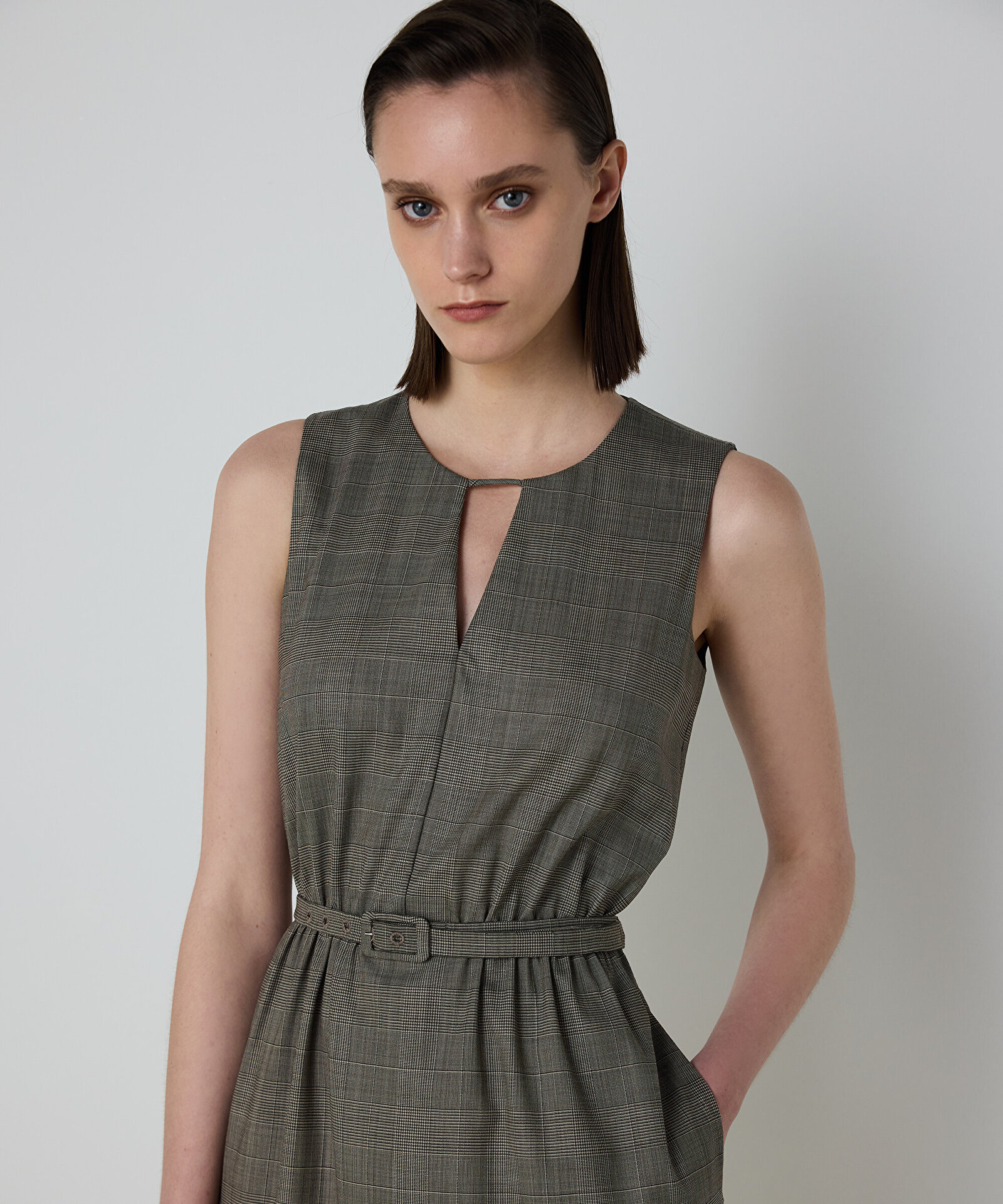 EKOSE DESEN KEMERLİ ELBİSE