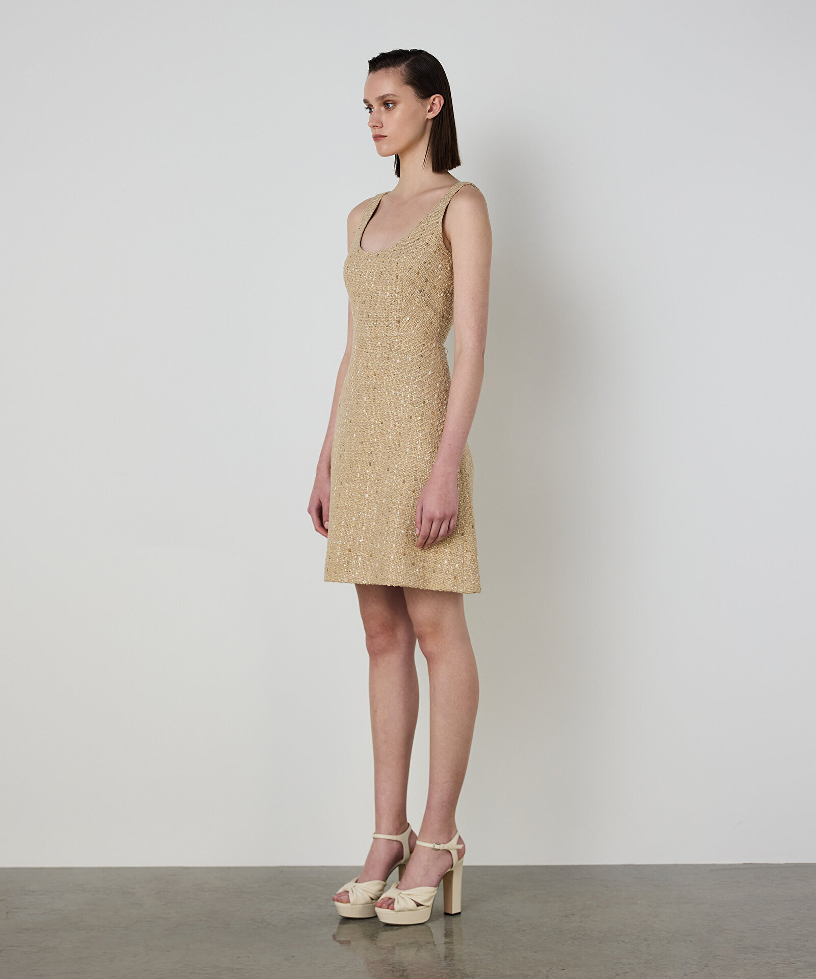 PAYETLİ TÜVİT ELBİSE — photo 3