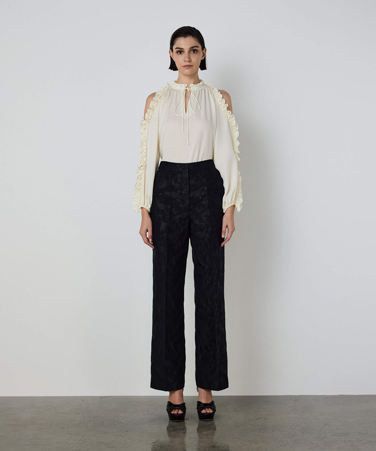 JAKARLI PANTOLON — photo 2