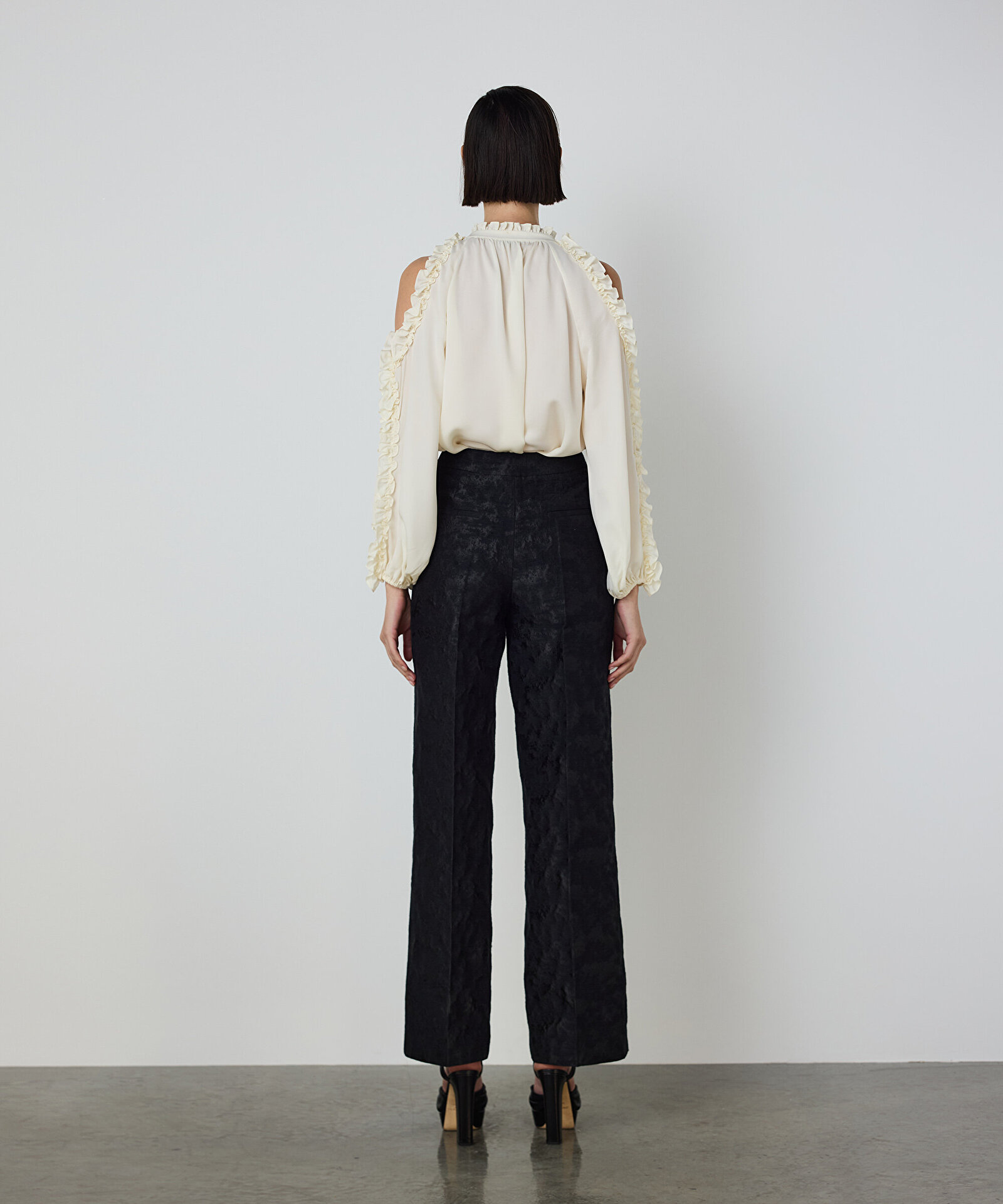 JAKARLI PANTOLON — photo 4