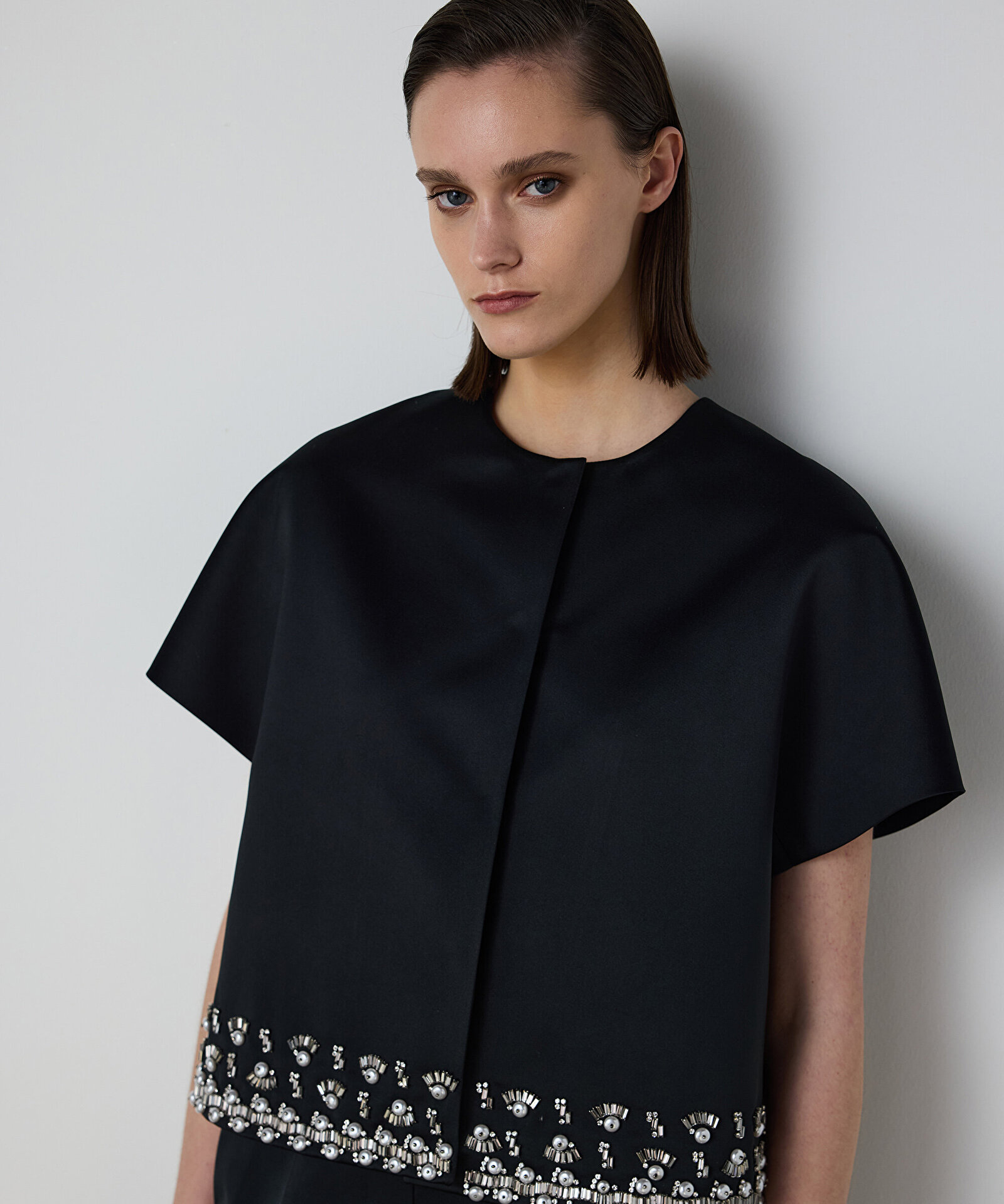 İNCİ VE STRASS TAŞ İŞLEMELİ CEKET — photo 4