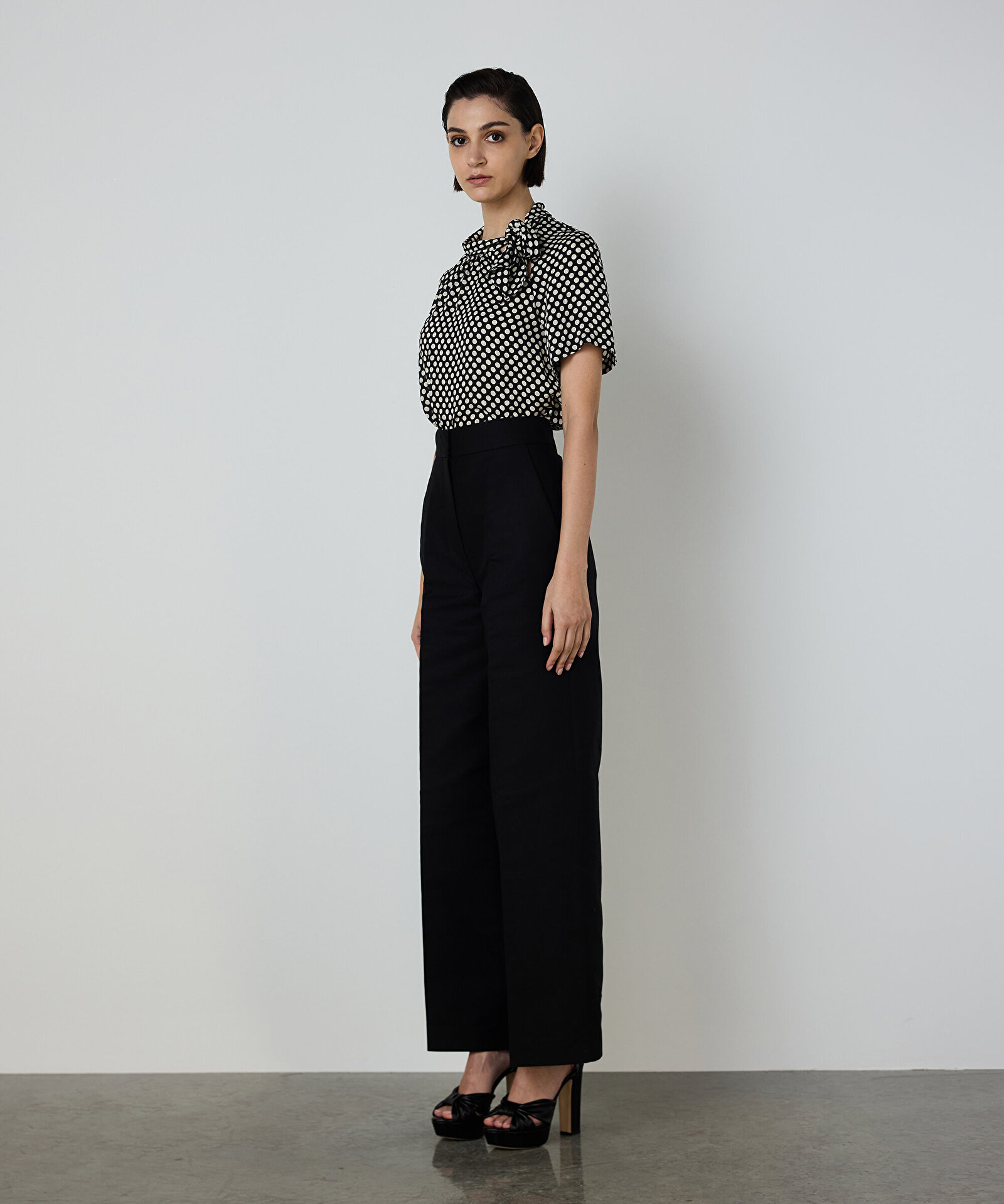 PUANTİYE DESEN İPEK BLUZ — photo 3